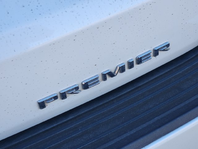 Used 2024 Chevrolet Tahoe Premier RWD image 10