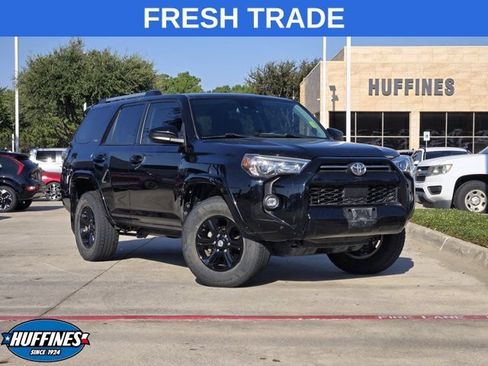 Used 2021 Toyota 4Runner SR5 RWD image 1