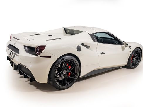 Certified 2017 Ferrari 488 Spider RWD image 16