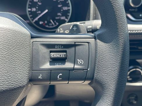 Used 2026 Nissan Rogue S FWD image 22