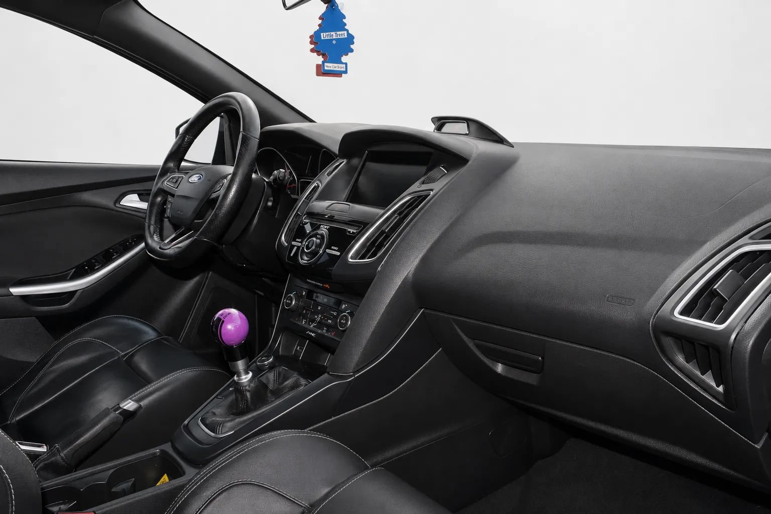 Used 2015 Ford Focus ST w/ Equipment Group 402A FWD image 15