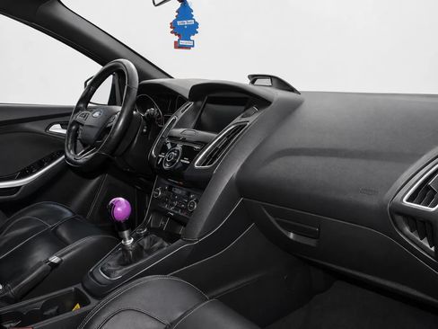Used 2015 Ford Focus ST w/ Equipment Group 402A FWD image 15