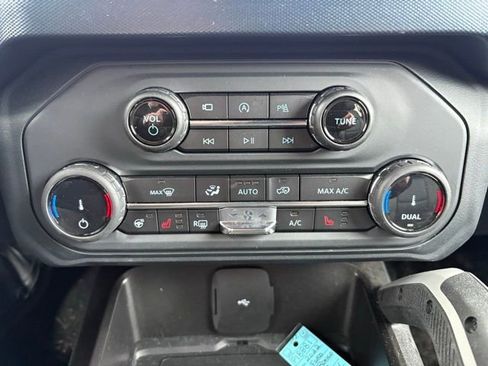 Used 2022 Ford Bronco Outer Banks image 29