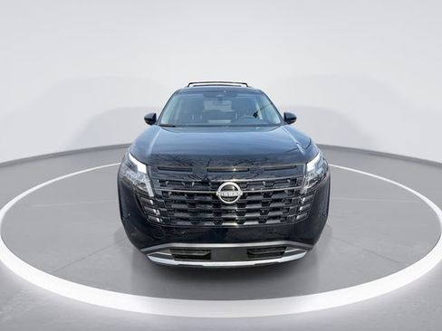 New 2026 Nissan Pathfinder SL w/ SL Premium Package AWD/4WD image 3