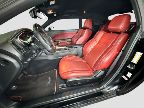 Used 2022 Dodge Challenger SRT Hellcat Redeye RWD image 2