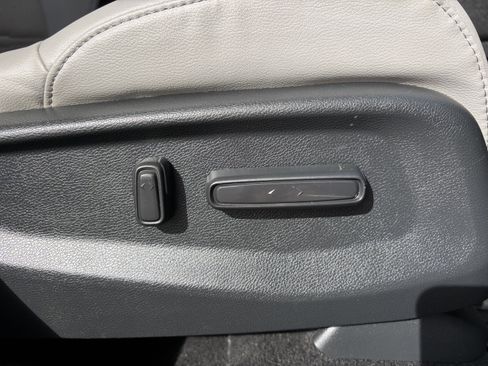 Certified 2018 Honda CR-V EX-L image 38