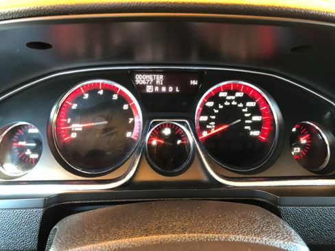 Used 2013 GMC Acadia SLT AWD/4WD image 26