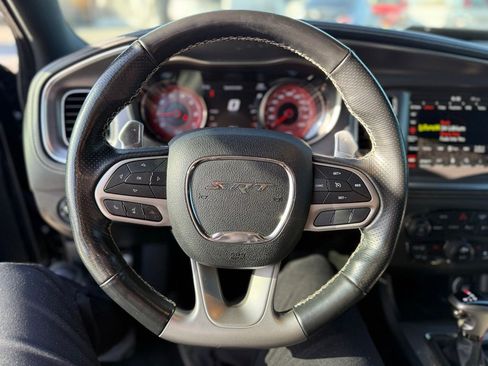 Used 2022 Dodge Charger SRT Hellcat w/ Harman/Kardon Audio Group image 6