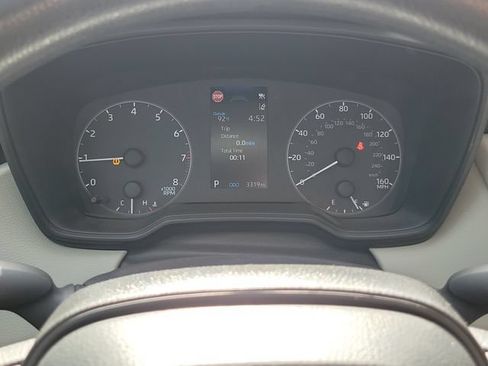 Used 2025 Toyota Corolla LE FWD image 27