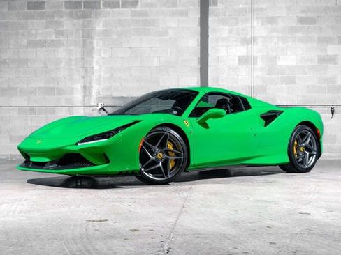 Used 2023 Ferrari F8 Tributo image 33