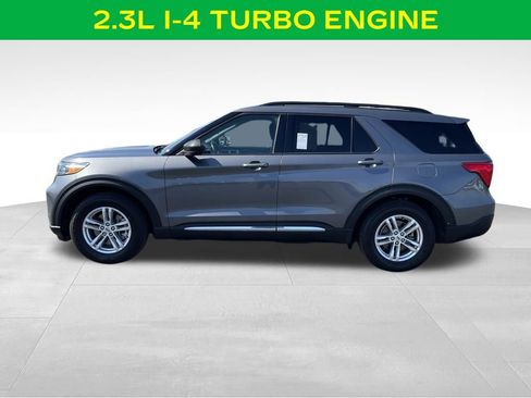 Used 2022 Ford Explorer XLT RWD image 7