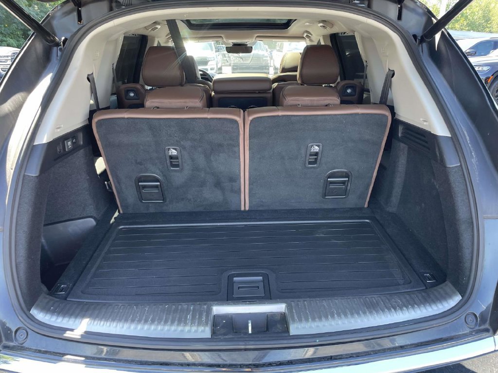 Used 2023 Acura MDX w/ Advance Package AWD/4WD image 45