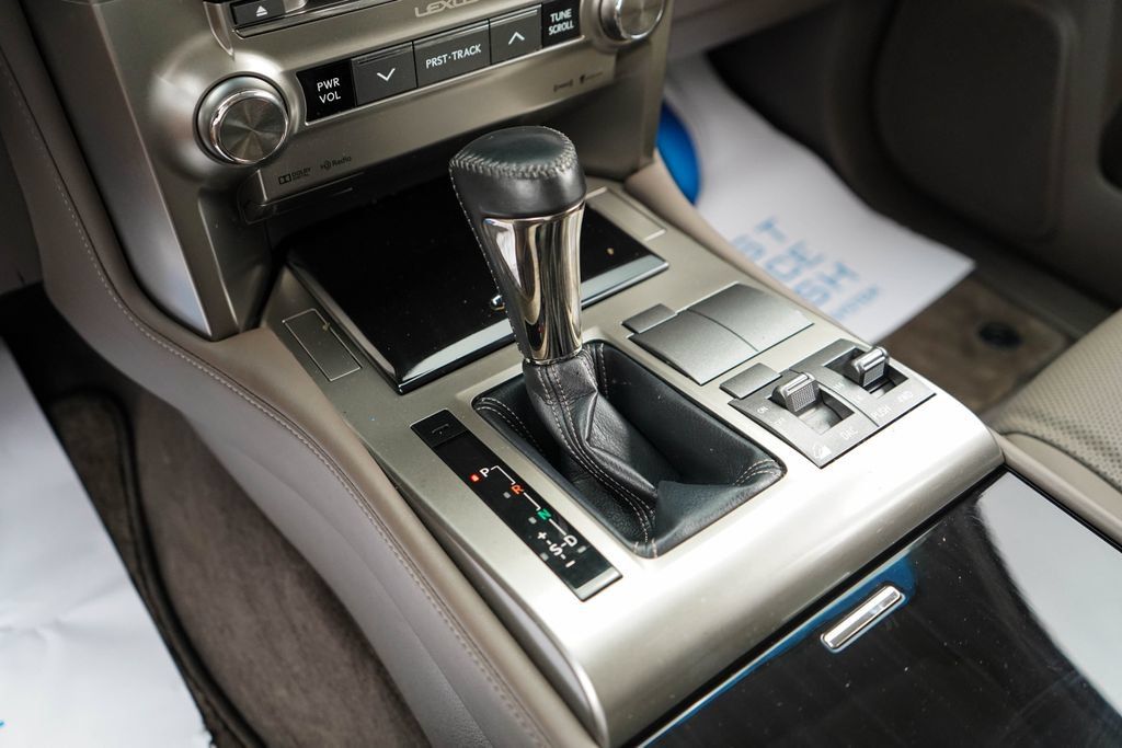 Used 2019 Lexus GX 460 w/ Navigation Package AWD/4WD image 38