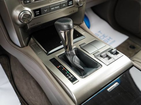 Used 2019 Lexus GX 460 w/ Navigation Package AWD/4WD image 38