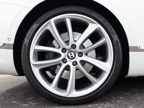 Used 2021 Bentley Continental GT V8 AWD/4WD image 72