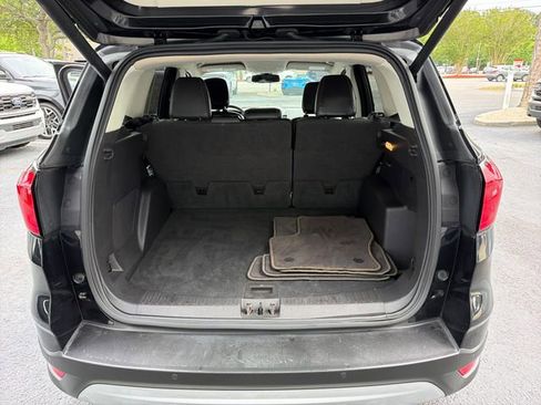 Used 2019 Ford Escape Titanium AWD/4WD image 10
