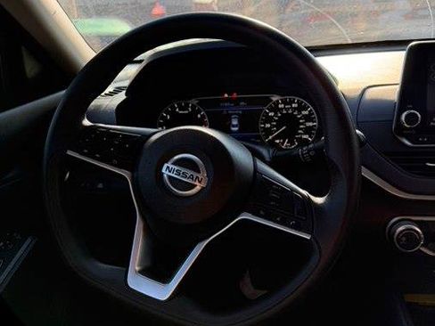 Used 2019 Nissan Altima 2.5 S image 17