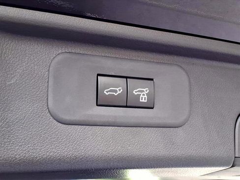 Used 2024 Toyota Grand Highlander AWD Hybrid image 11