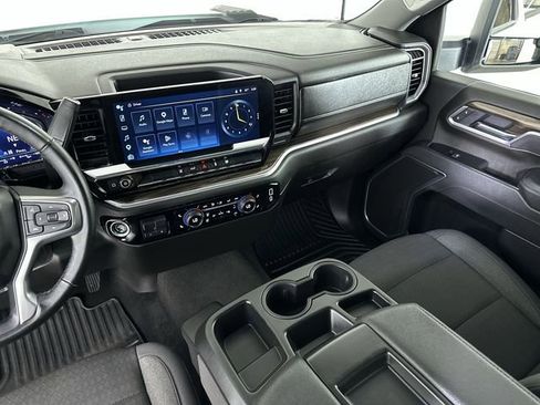 Used 2025 Chevrolet Silverado 2500 LT w/ Convenience Package AWD/4WD image 35