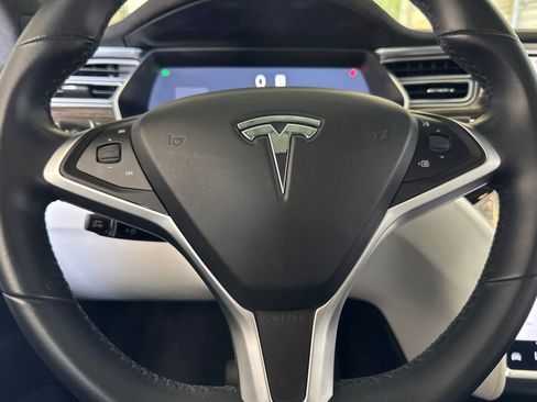 Used 2016 Tesla Model X 90D AWD/4WD image 24