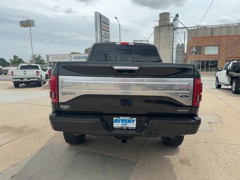 Used 2015 Ford F150 Platinum w/ Equipment Group 701A Luxury AWD/4WD image 8