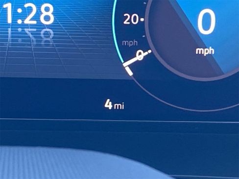 New 2026 Volkswagen Atlas SE image 27