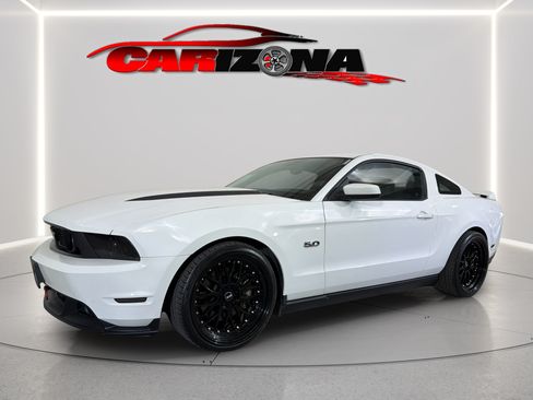 Used 2012 Ford Mustang GT Premium w/ Security Pkg RWD image 5