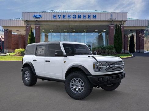 New 2025 Ford Bronco Badlands AWD/4WD image 7