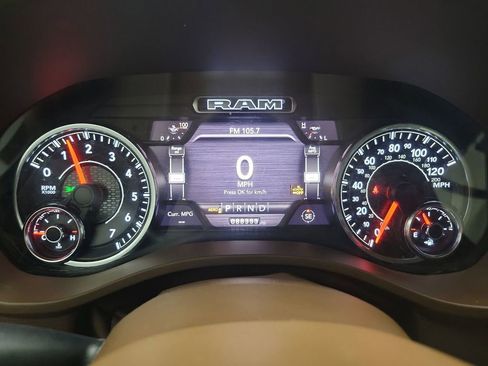 Used 2020 RAM 1500 Laramie image 16
