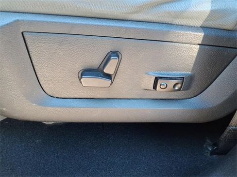 Used 2018 RAM 1500 Big Horn image 14