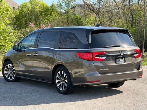 Used 2023 Honda Odyssey EX-L image 6