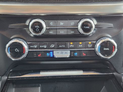 Used 2023 Ford F150 Lariat image 20