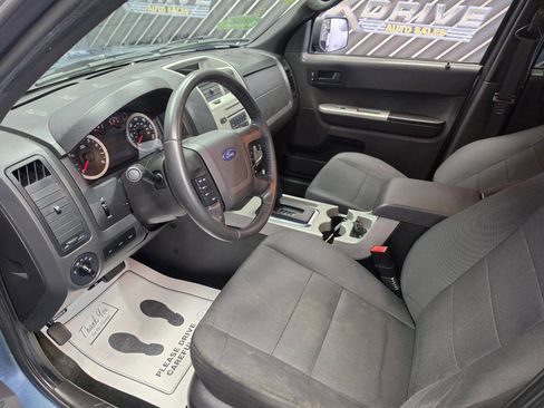 Used 2011 Ford Escape XLT FWD image 10