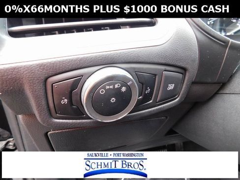 Used 2024 Ford Edge SE w/ Black Appearance Package image 36