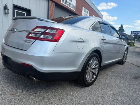 Used 2018 Ford Taurus Limited FWD image 7