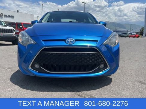 Used 2019 Toyota Yaris LE FWD image 11