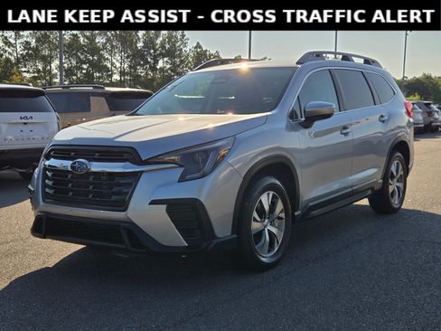 Used 2024 Subaru Ascent Premium AWD/4WD image 3