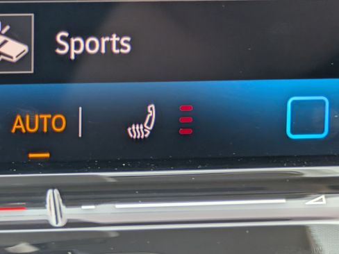 Used 2025 Volkswagen Tiguan S FWD image 30