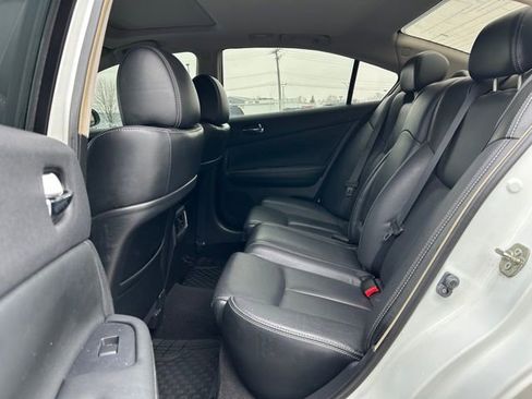 Used 2014 Nissan Maxima 3.5 SV w/ Sport Package image 19