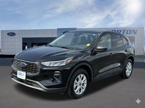 Used 2025 Ford Escape Active AWD/4WD image 9