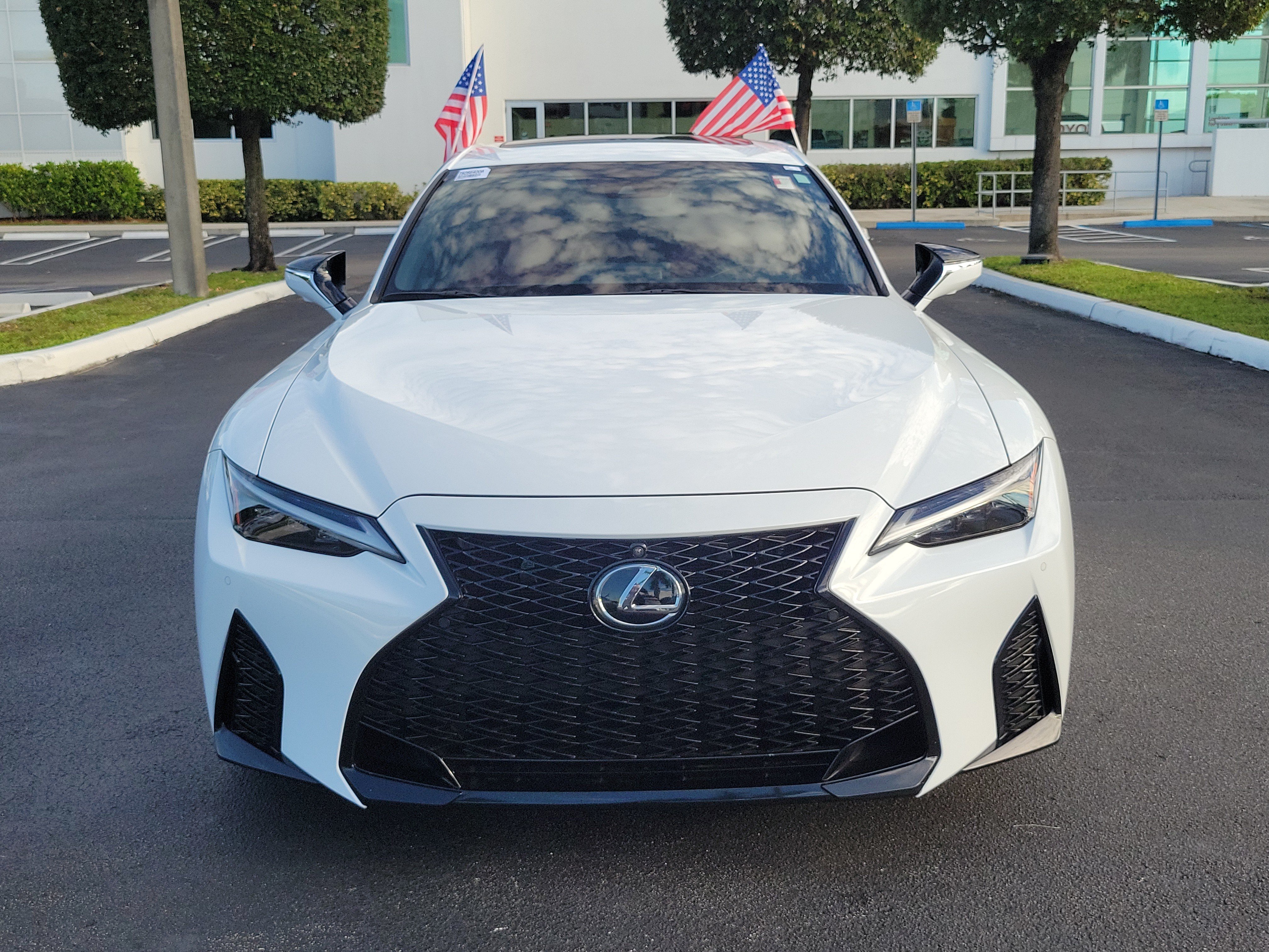 Used 2023 Lexus IS 350 F Sport RWD image 4