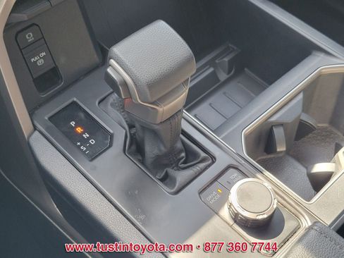 Used 2022 Toyota Tundra SR5 RWD image 23