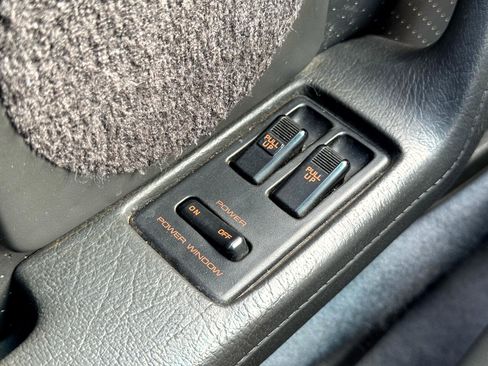 Used 1988 MAZDA RX-7 Convertible image 32