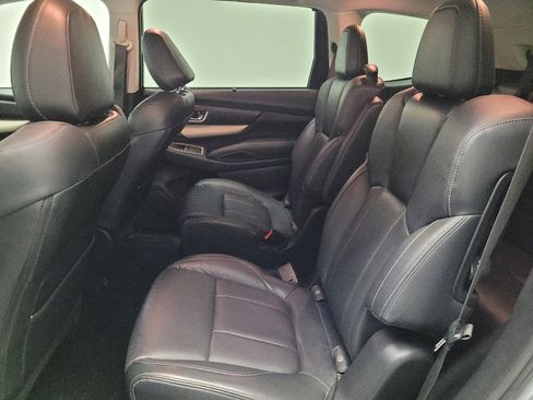 Used 2019 Subaru Ascent Limited w/ Popular Package #3 AWD/4WD image 18