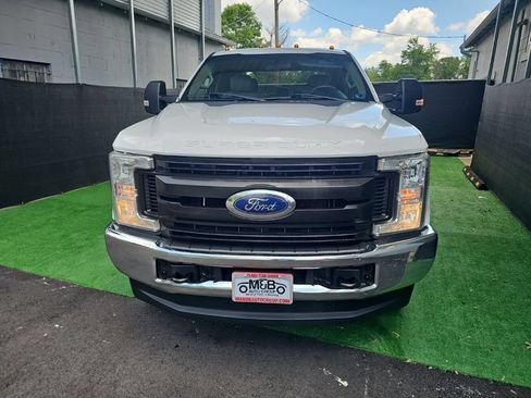 Used 2019 Ford F250 XL w/ Power Equipment Group AWD/4WD image 10