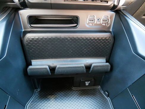 Used 2022 RAM 1500 Limited w/ Body Color Bumper Group image 21