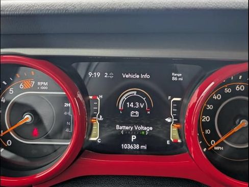 Used 2019 Jeep Wrangler Unlimited Sahara AWD/4WD image 21