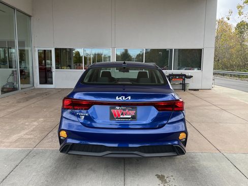 Used 2024 Kia Forte LXS w/ LXS Technology Package image 21