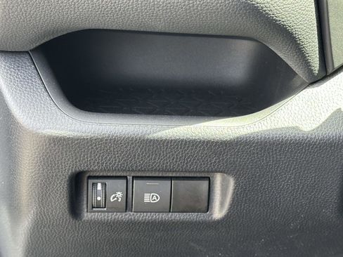 Used 2024 Toyota RAV4 LE AWD/4WD image 21