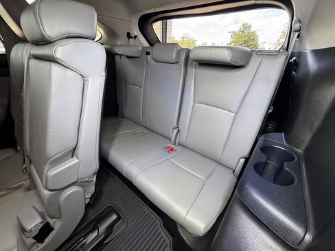 Certified 2023 Toyota Highlander XLE AWD/4WD image 51